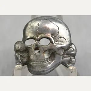 SS visor cap skull 'Totenkopf' by RZM M1/24 Overhoff & …