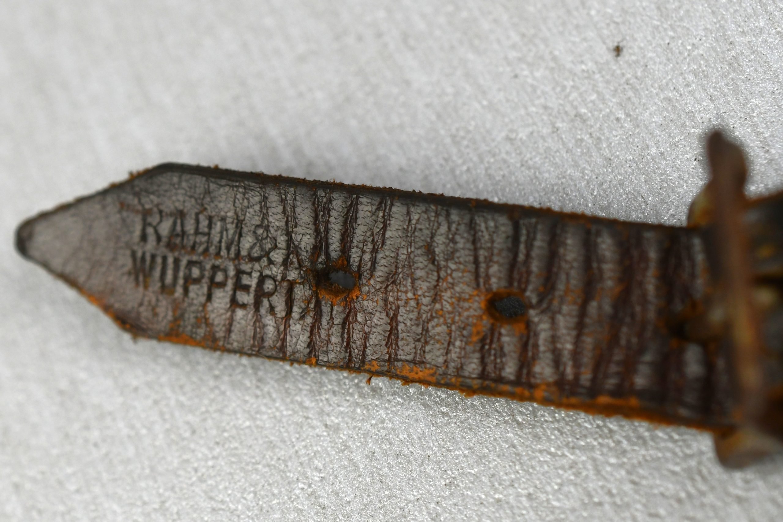 German helmet chin strap by Rahm & Kampmann 1942 — image 4