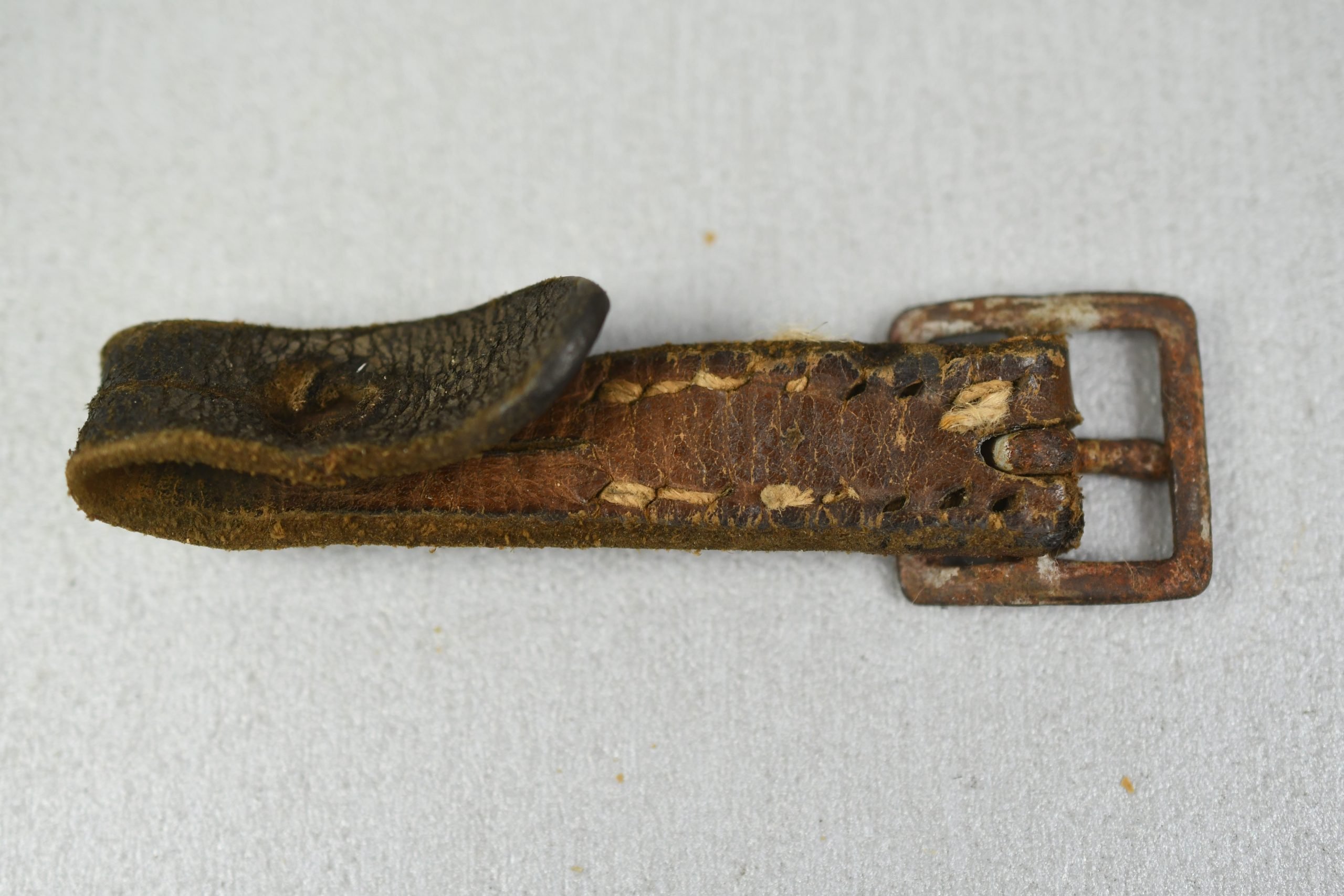 German helmet chin strap with RBNr. — image 3