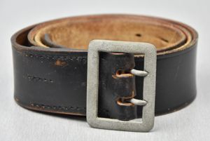 Wehrmacht officer 'Zweidorn' double claw belt