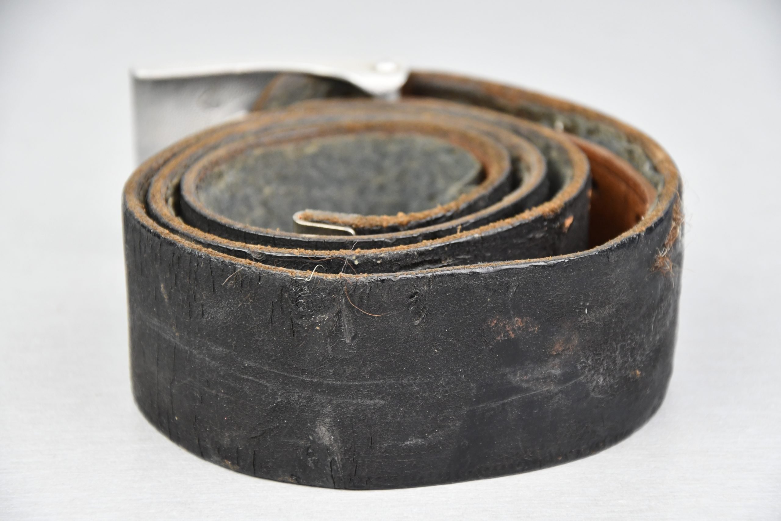 Army (Heer) lacquered parade belt with buckle — image 2