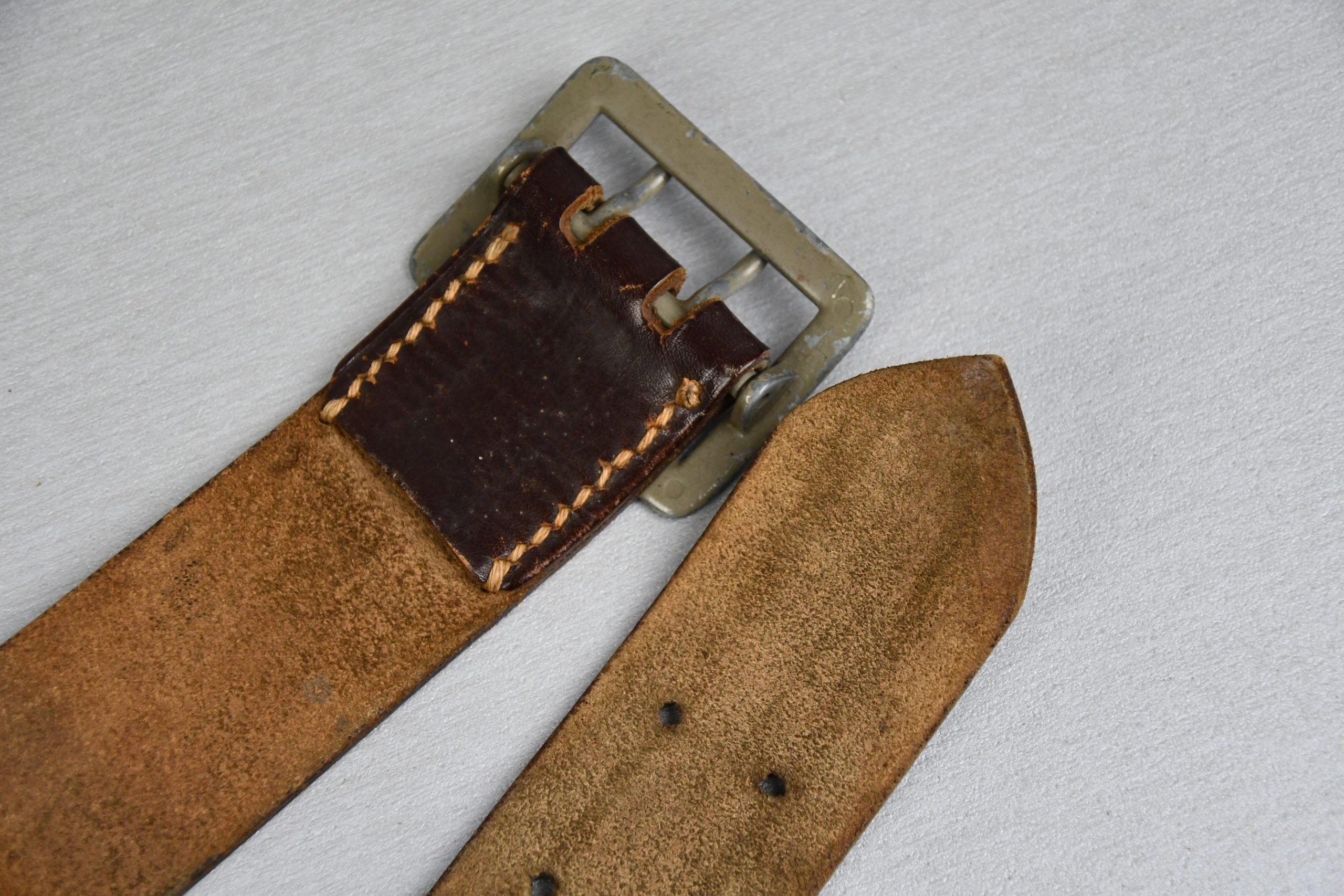 Red-Brown Leather Wehrmacht officer 'Zweidorn' double claw — image 5