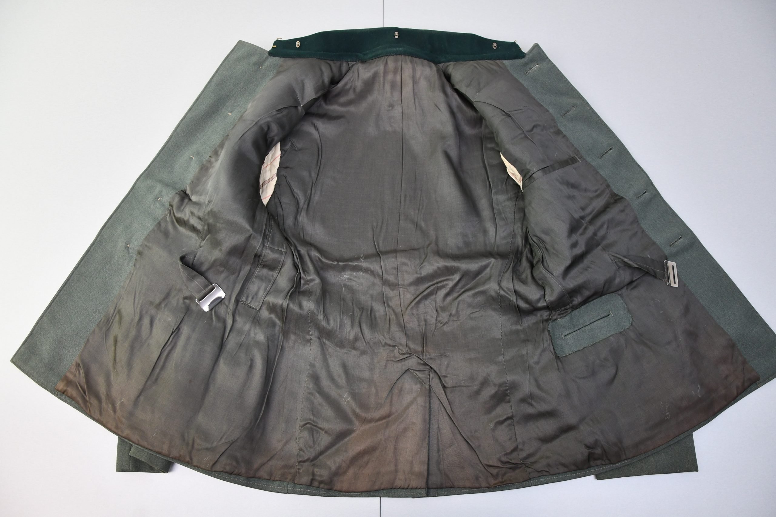 M36 army (Heer) officer Feldbluse for Oberleutnant — image 12