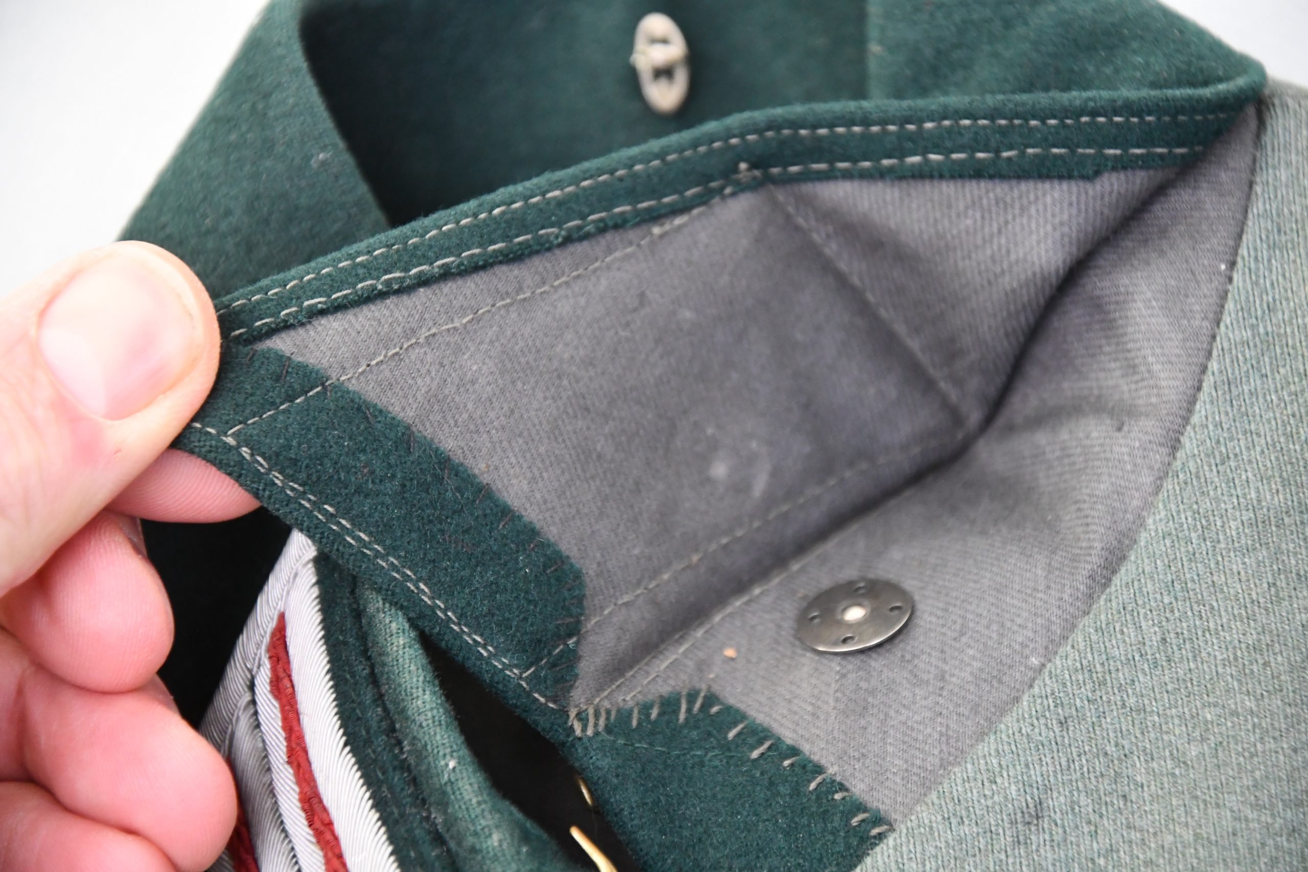 M36 army (Heer) officer Feldbluse for Oberleutnant — image 9