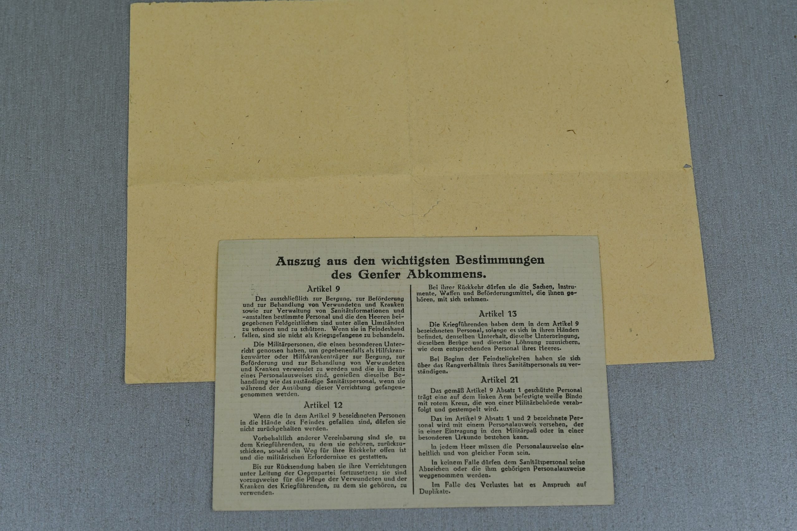 WW2 army (Heer) Medical Officer 'Sanitäter' ID & Certificate Oberarzt Dr. Walter Becker 1945 — image 3