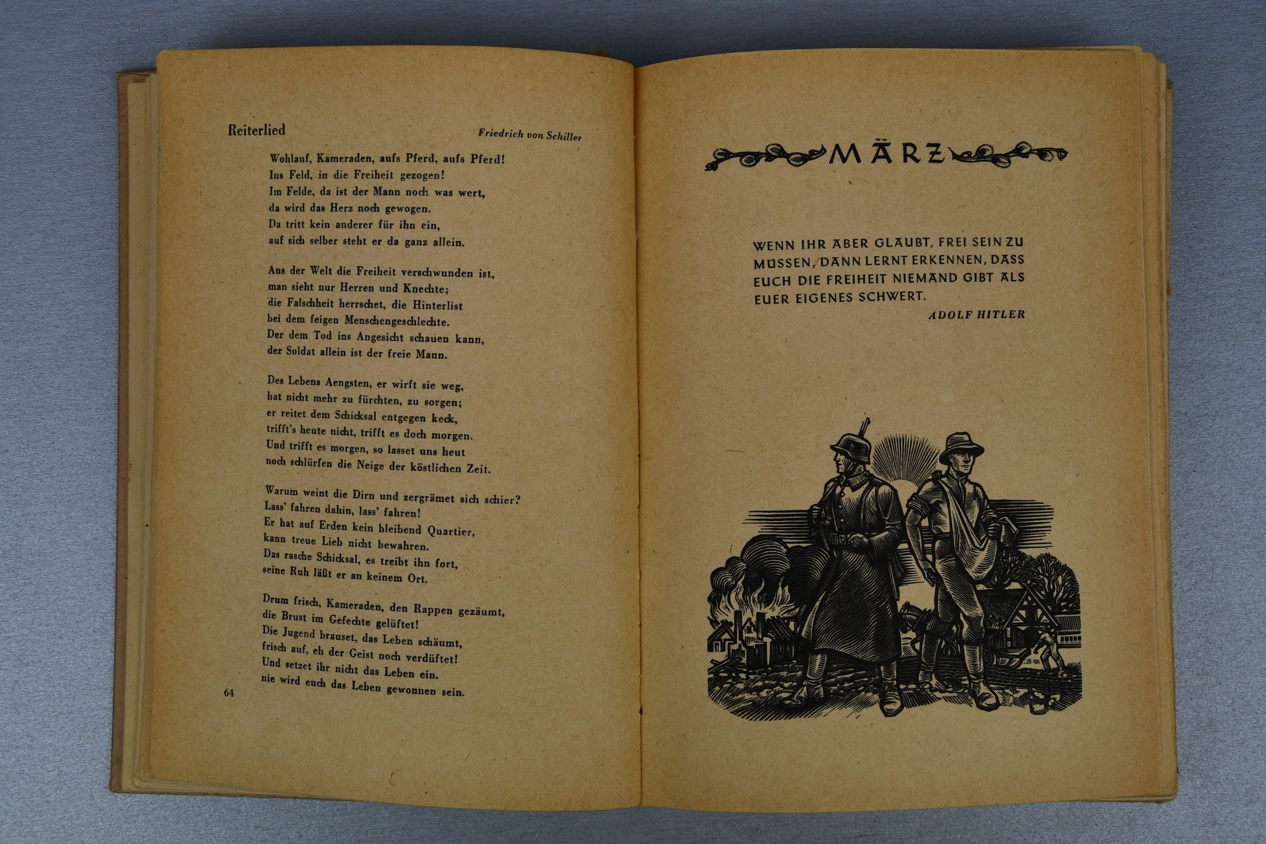 Hardcover book Das Deutsche Hausbuch, published in 1943 by Zentralverlag der NSDAP — image 3