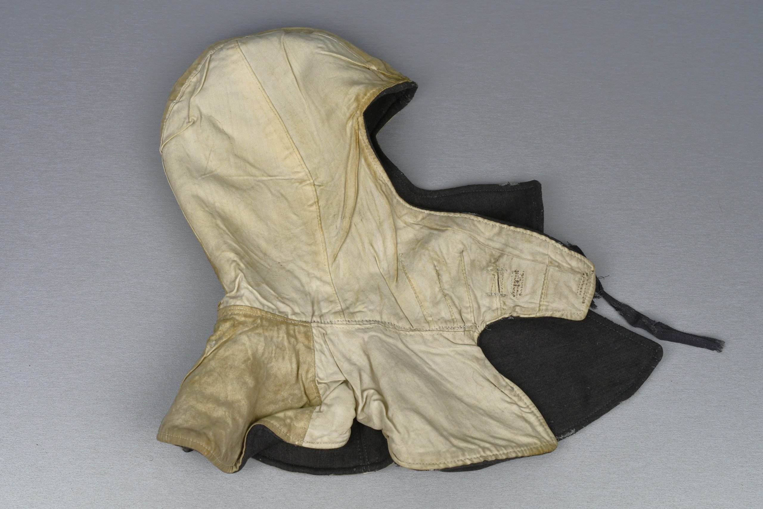 Wehrmacht – SS grey winter head cover 'Kopfhaube' — image 5