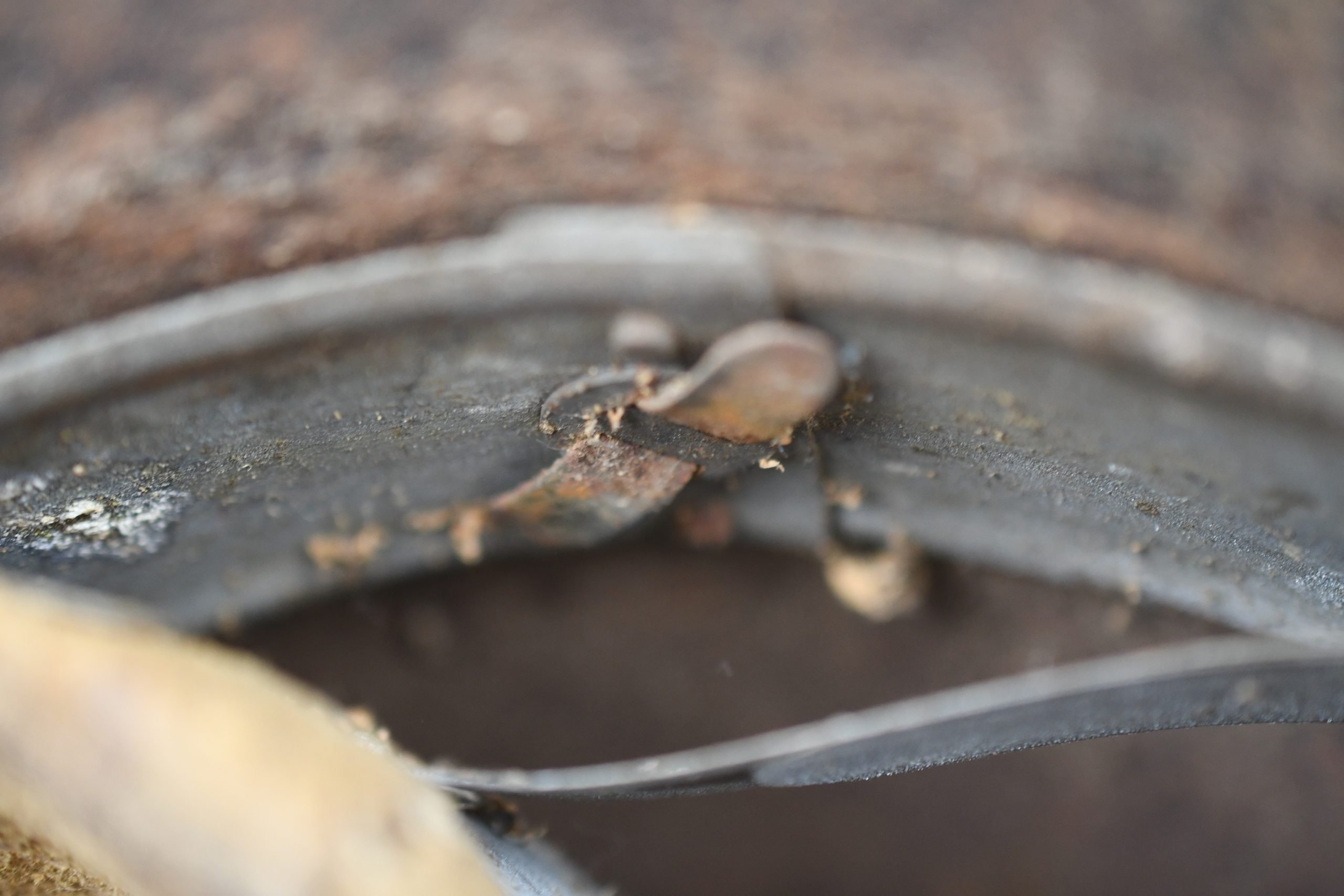 M40 Heer/Waffen-SS no decal steel helmet Q64 1943 — image 12