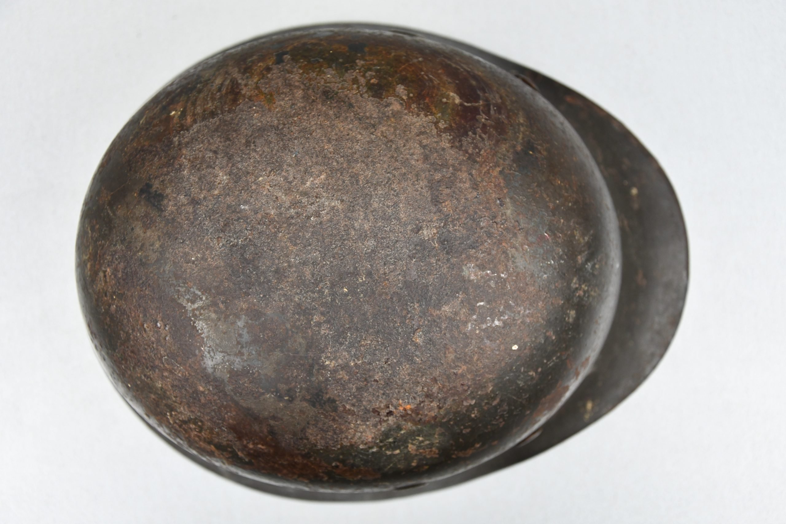 M40 Heer/Waffen-SS no decal steel helmet Q64 1943 — image 5