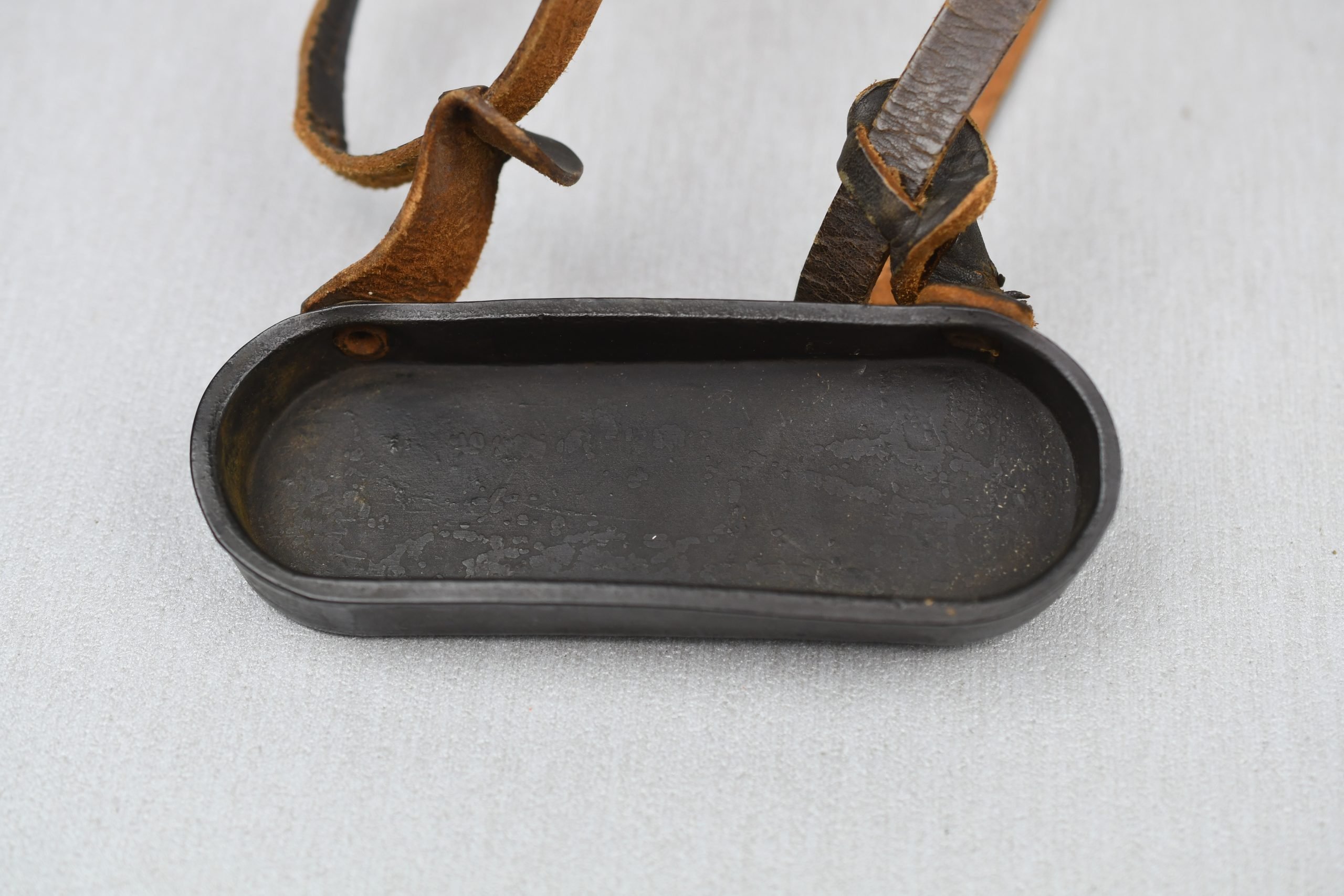 Tan colored binoculars 'Dienstglas' 6×30 by ddx — image 7