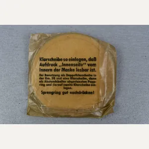 M31 German gas mask spare glasses 'Klarscheiben'