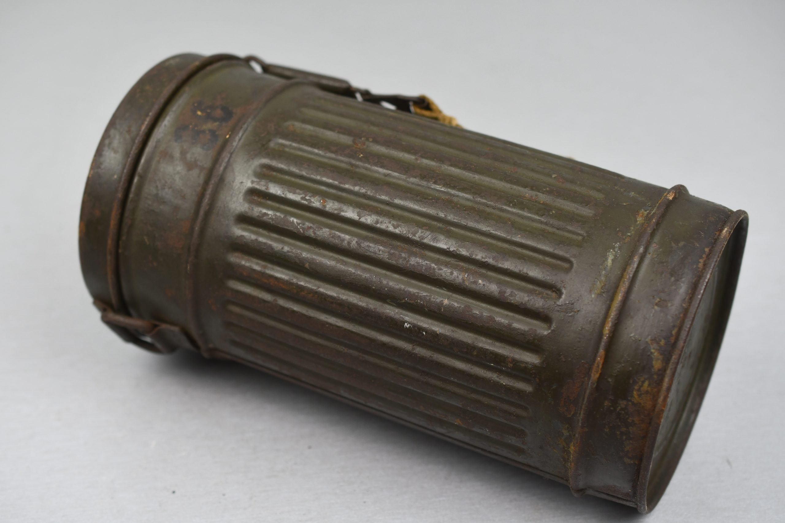 Wehrmacht M31 gas mask with reissued short canister 1937 — image 11