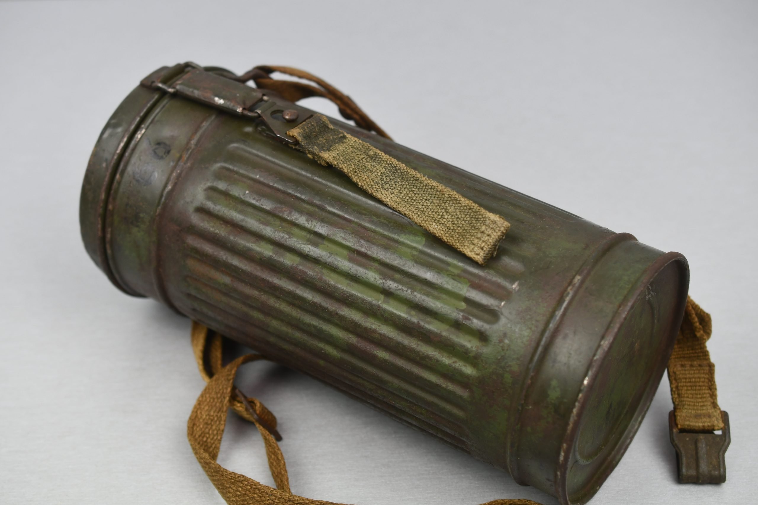 M31 Luftwaffe gas mask with two tone camouflage canister unit marked Flak-Abteilung 441 'Caen' Normandy 1944′ — image 7