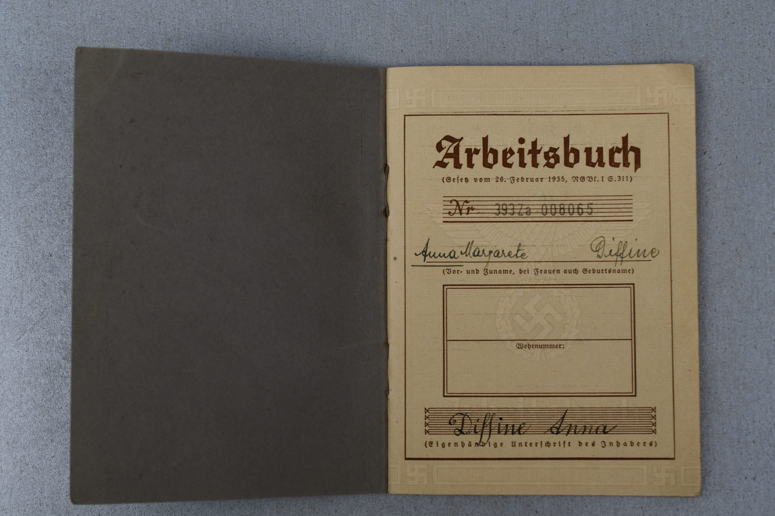 RAD & Munitions Worker Arbeitsbuch – Also Dental Assistant – Anna Margarete Diffine – Arbeitsamt Straßburg — image 2