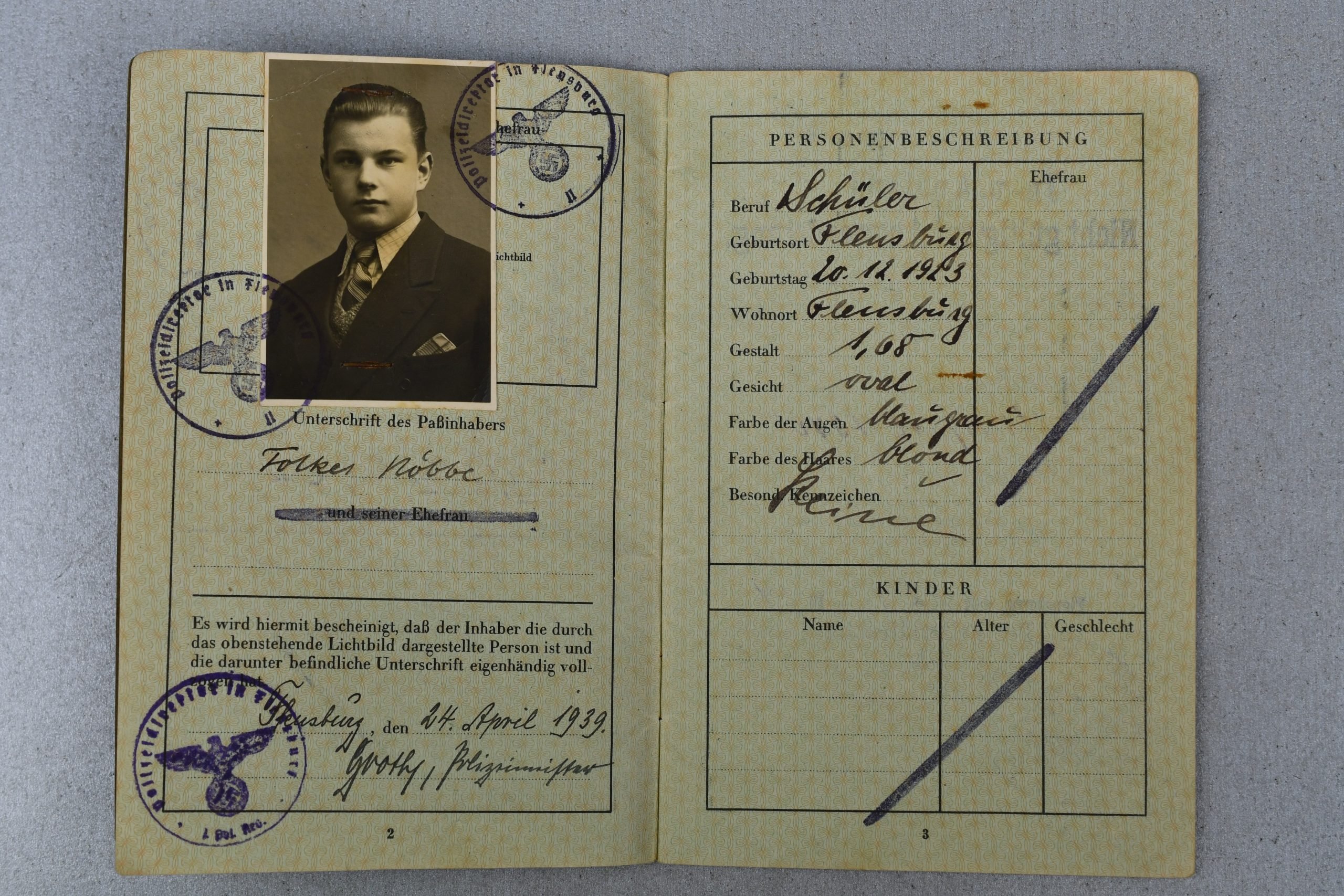 Deutsches Reich Reisepass – Flensburg Issued 1939 – Multiple Denmark Border Crossings — image 3