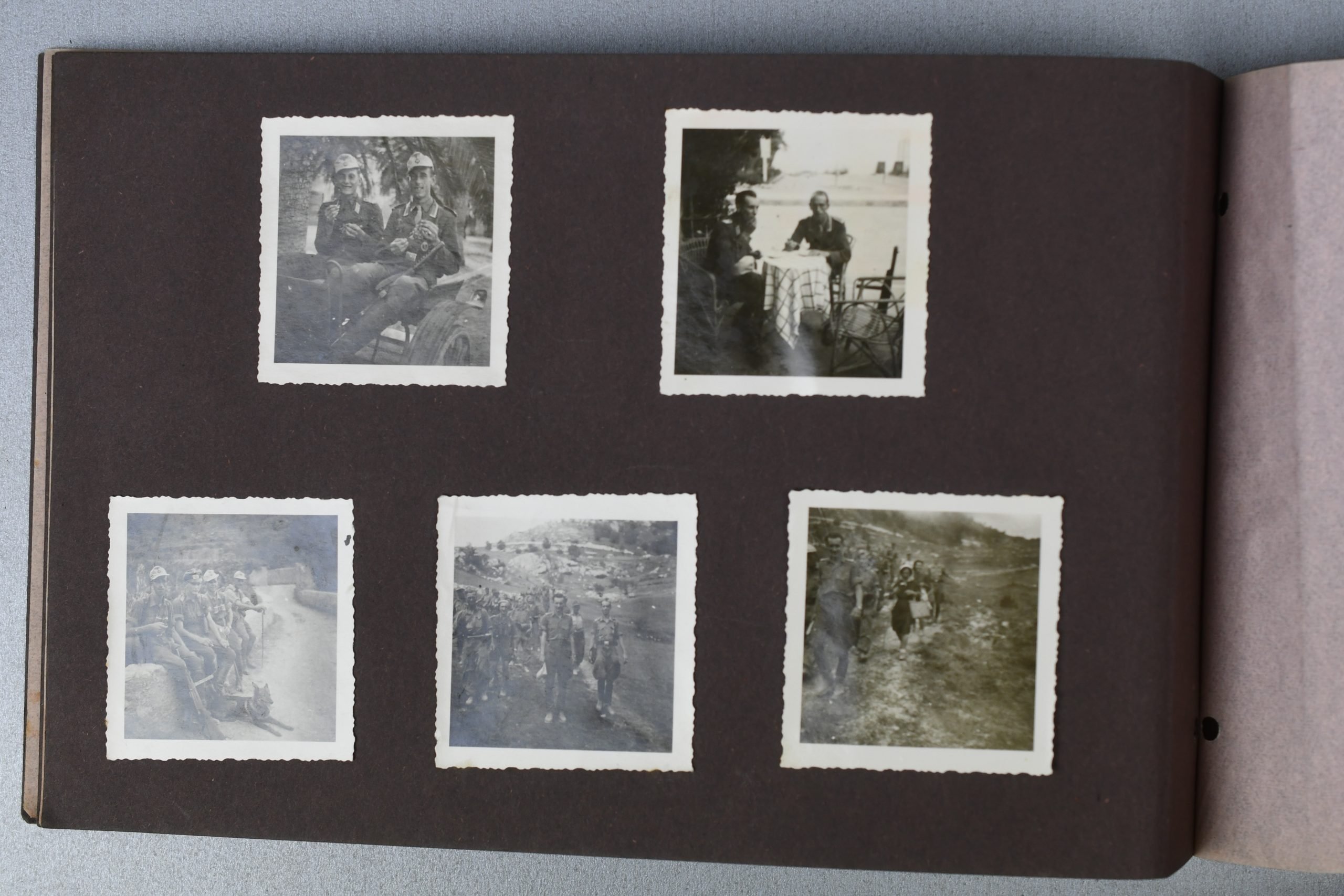 Army (Heer) 'tropical' Photoalbum Italy August 1944 'Bandenkampf' — image 10
