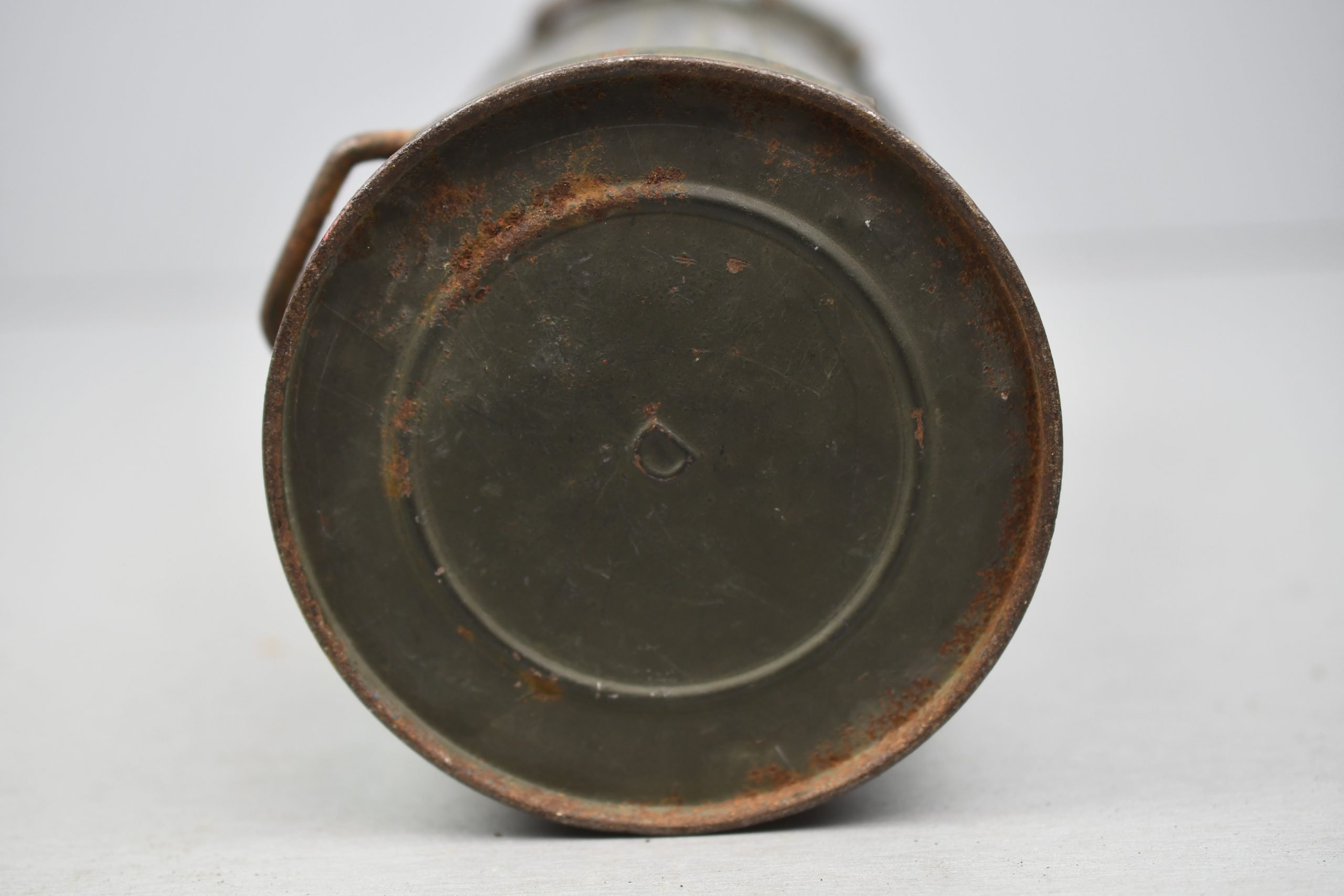 Wehrmacht M31 gas mask with canister 1944 — image 12