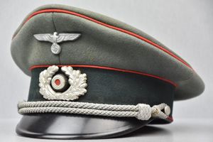Army (Heer) artillery officer visor cap by Peküro