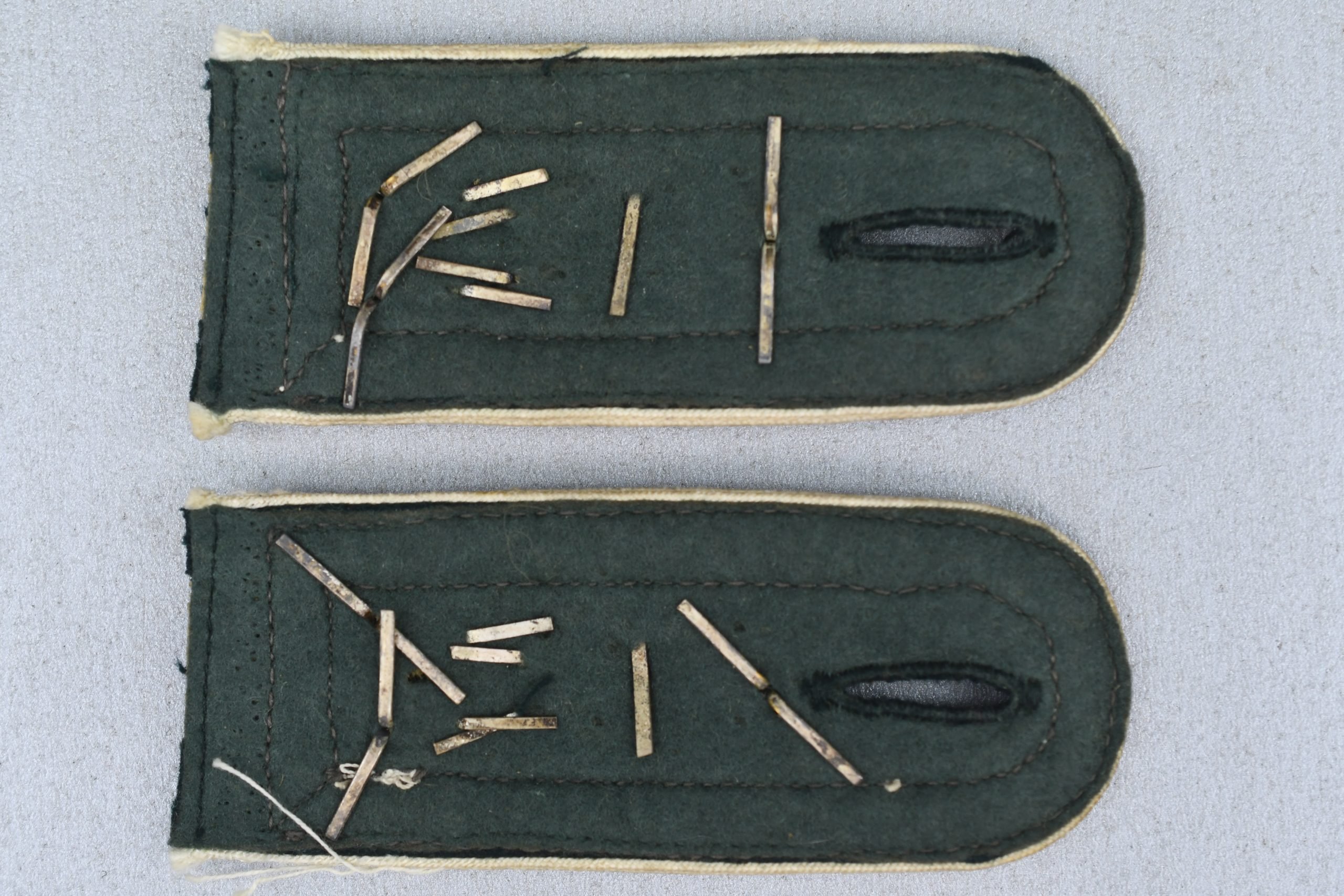M36 army (Heer) Maschinengewehr-Bataillon 14 shoulder boards for Waffenrock — image 3