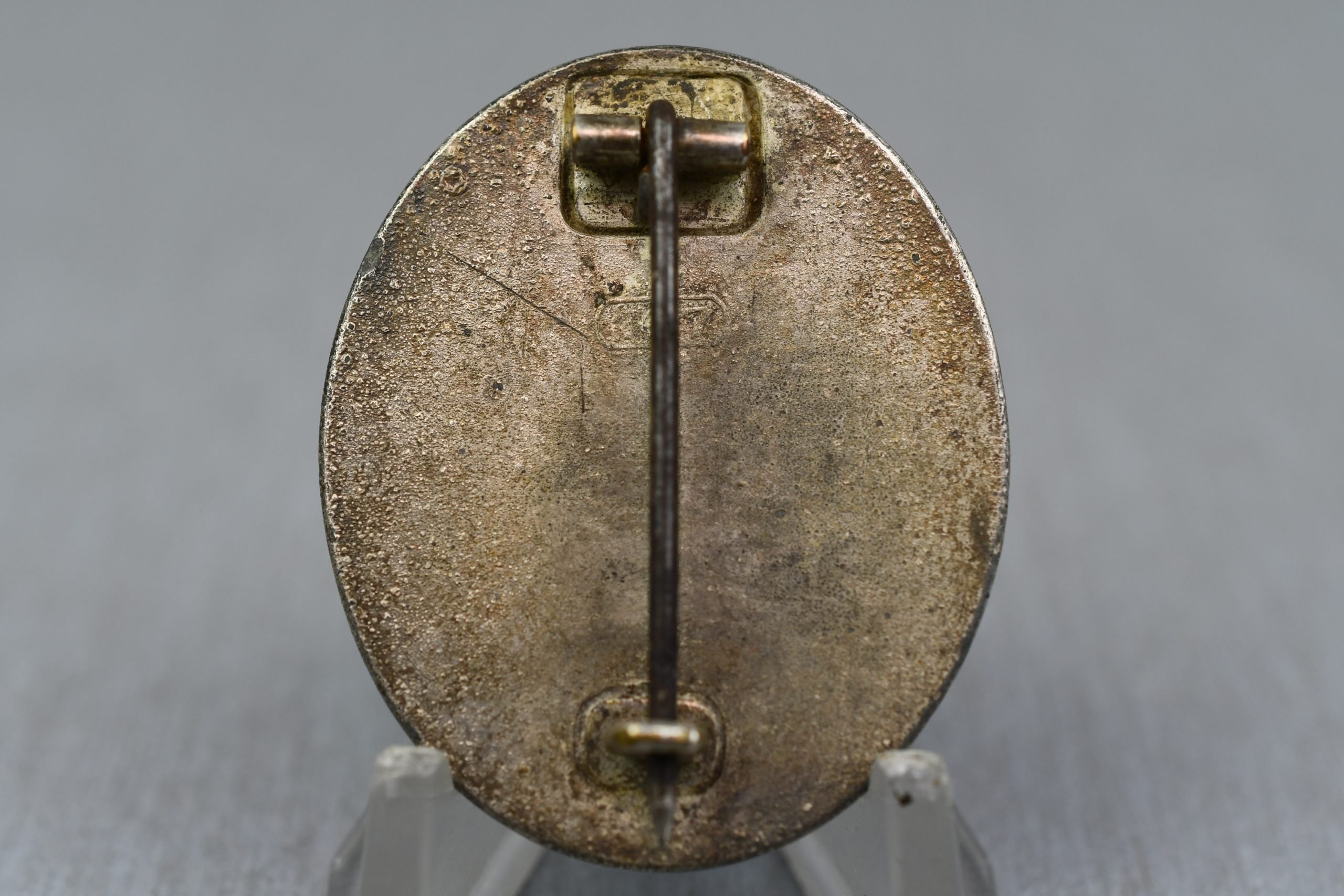 Silver wound badge by Carl Wild '107' — image 2