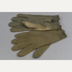 Wehrmacht – Waffen-SS suede officer gloves