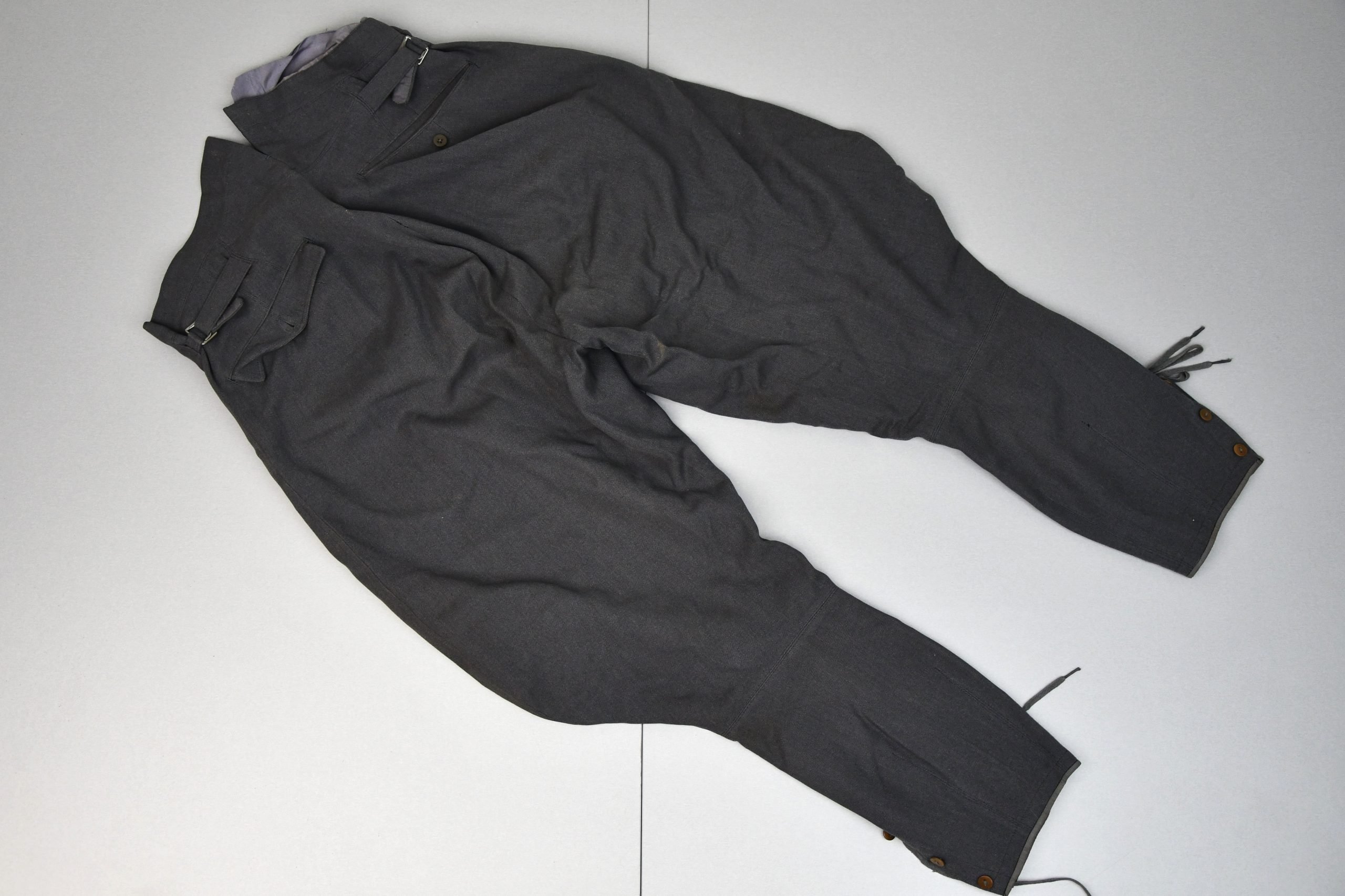 M36 Army – Waffen-SS stone grey officer breeches — image 2