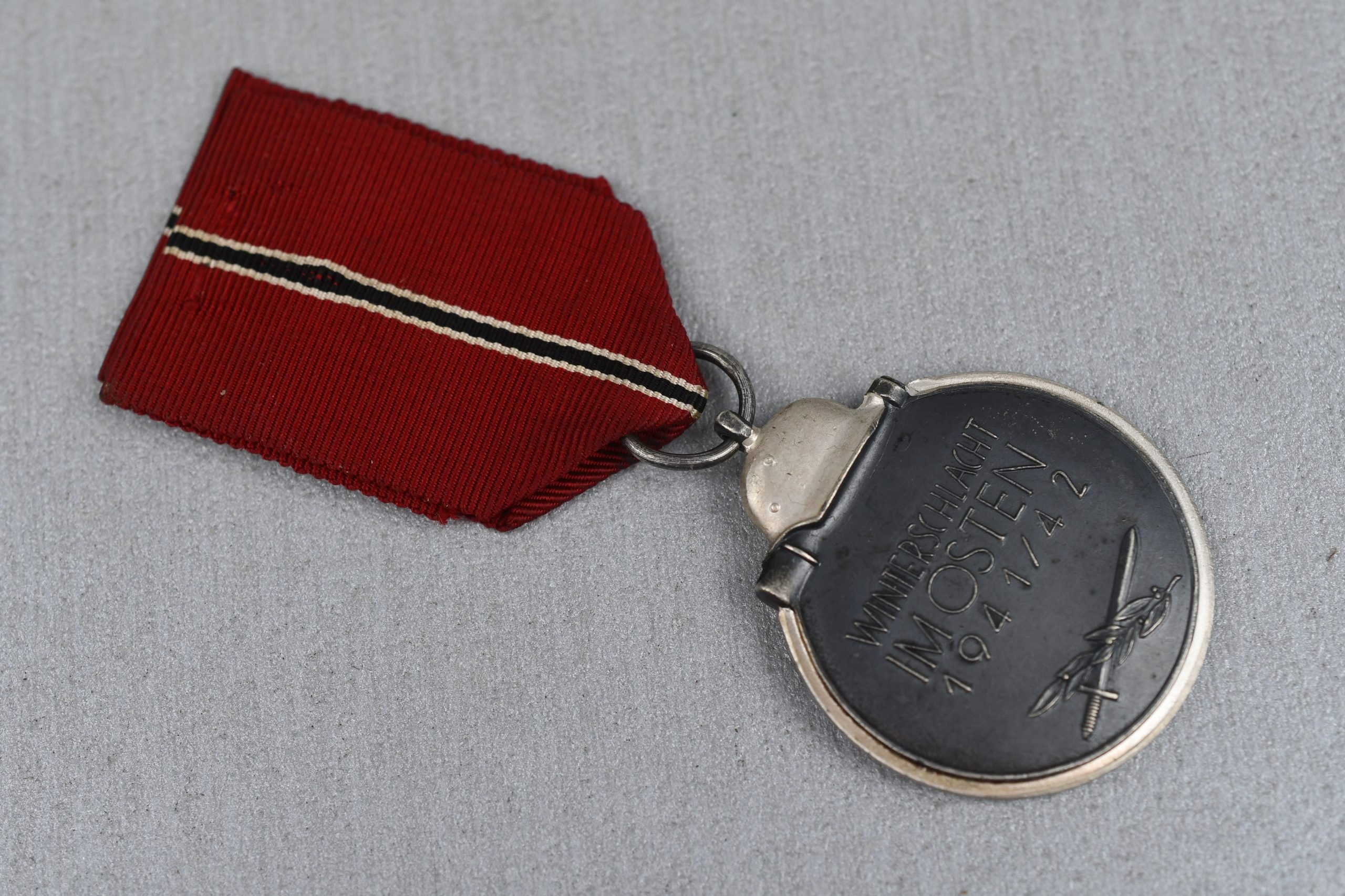 MINT Eastern Front Medal 'Ostmedaille'by '61' R. Karnet — image 6
