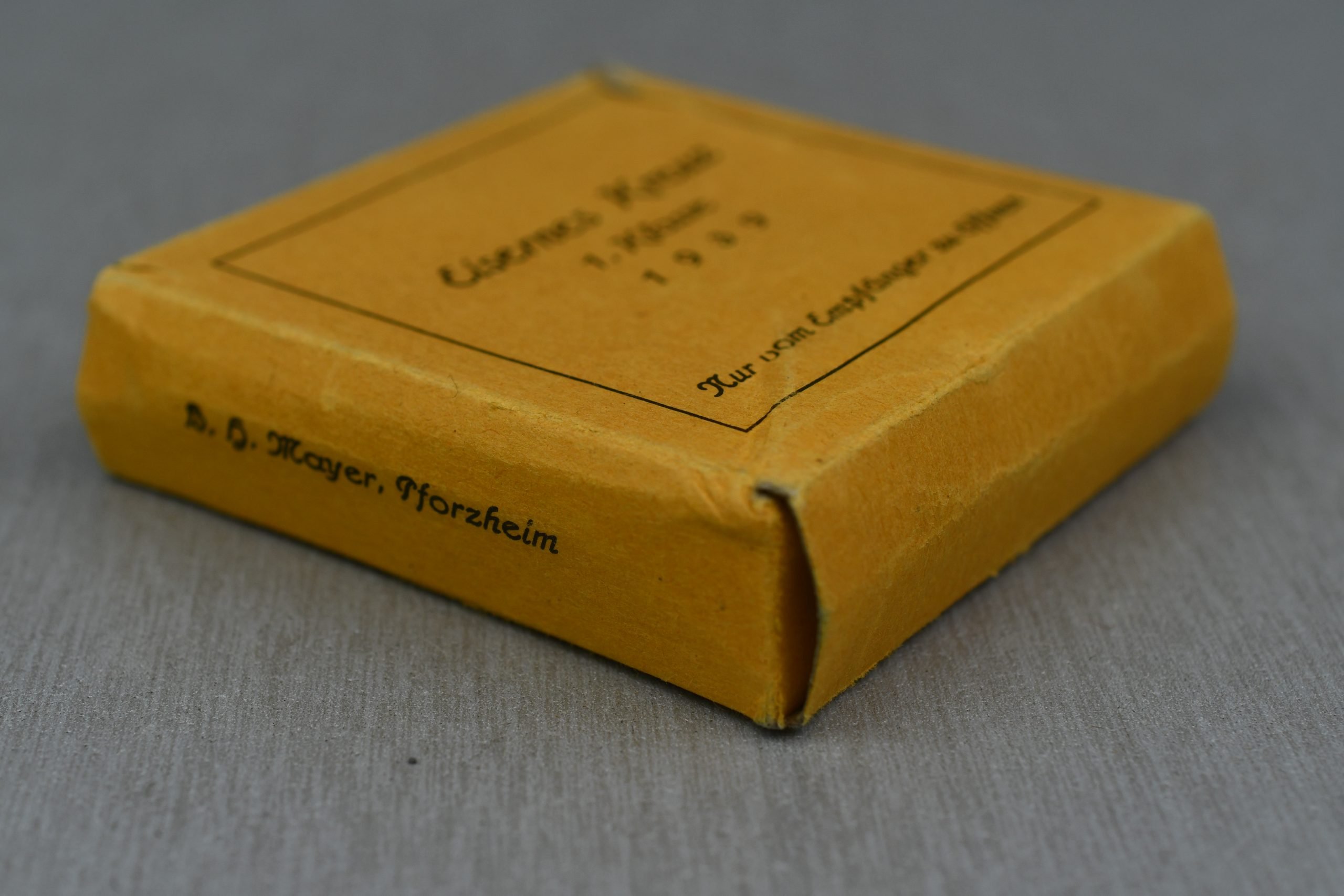 RARE outher carboard box for the Iron Cross first class by B.H. Mayer — image 3