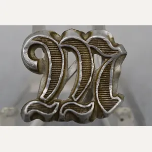 Army (Heer) Maschinengewehr-Bataillon shoulder board cypher