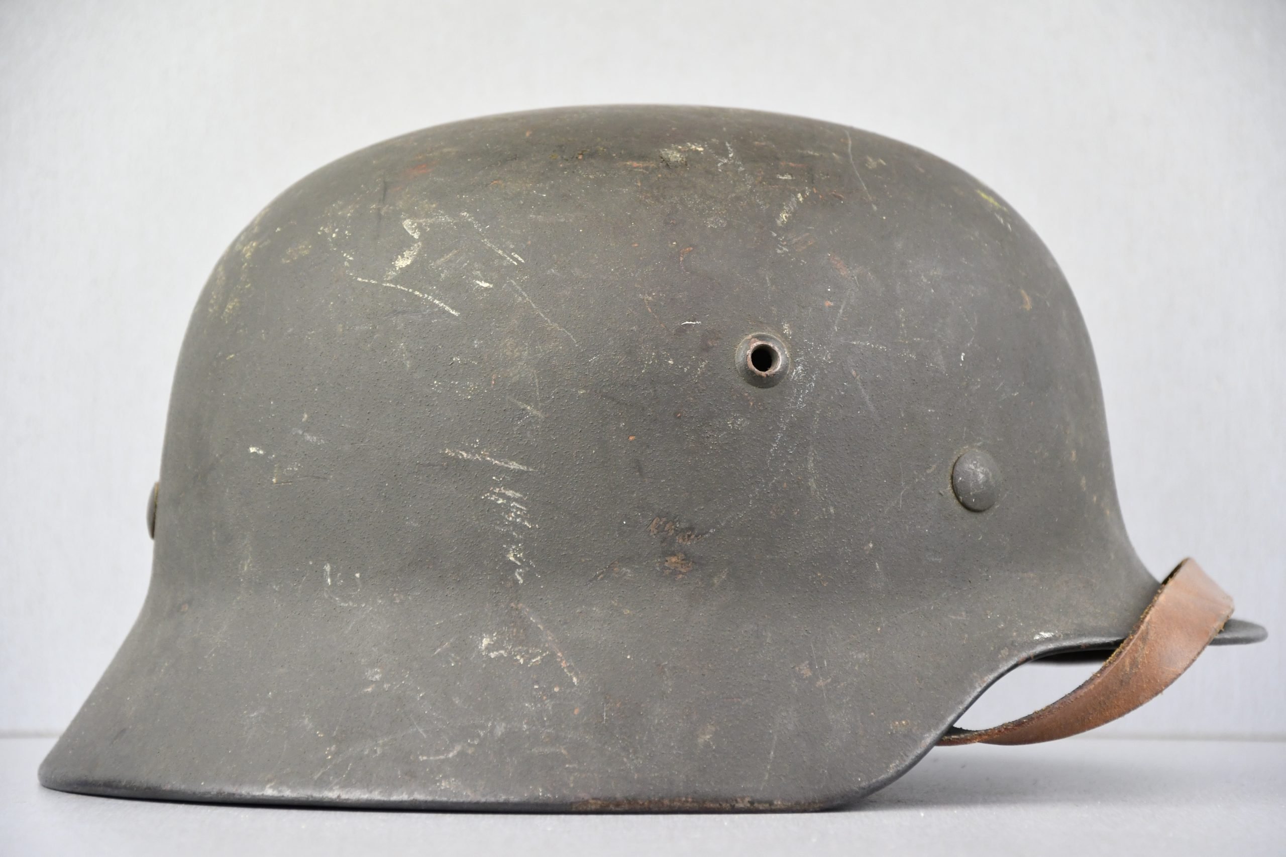 MINT M35 factory reissued Army – SS no decal steel helmet SE64 — image 3