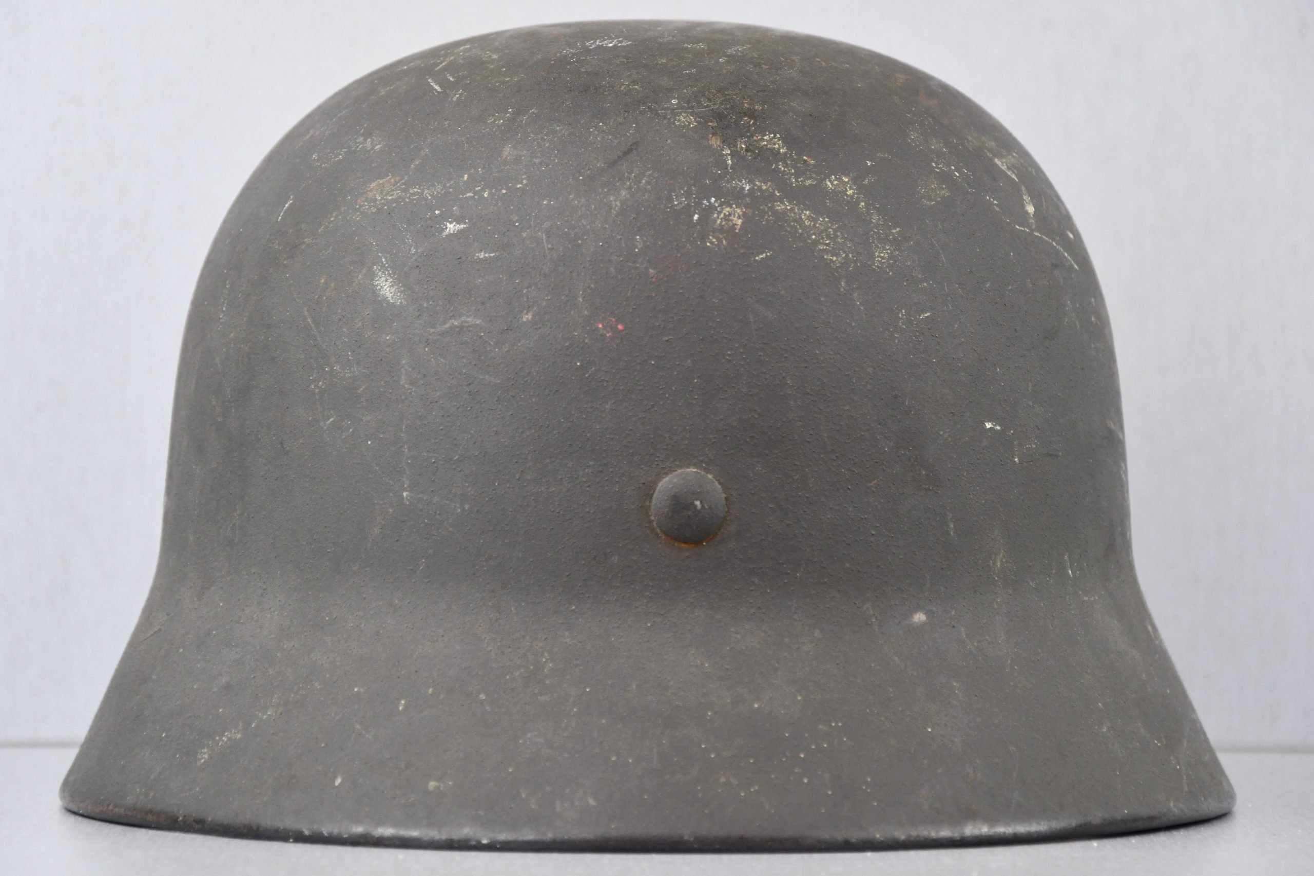 MINT M35 factory reissued Army – SS no decal steel helmet SE64 — image 4
