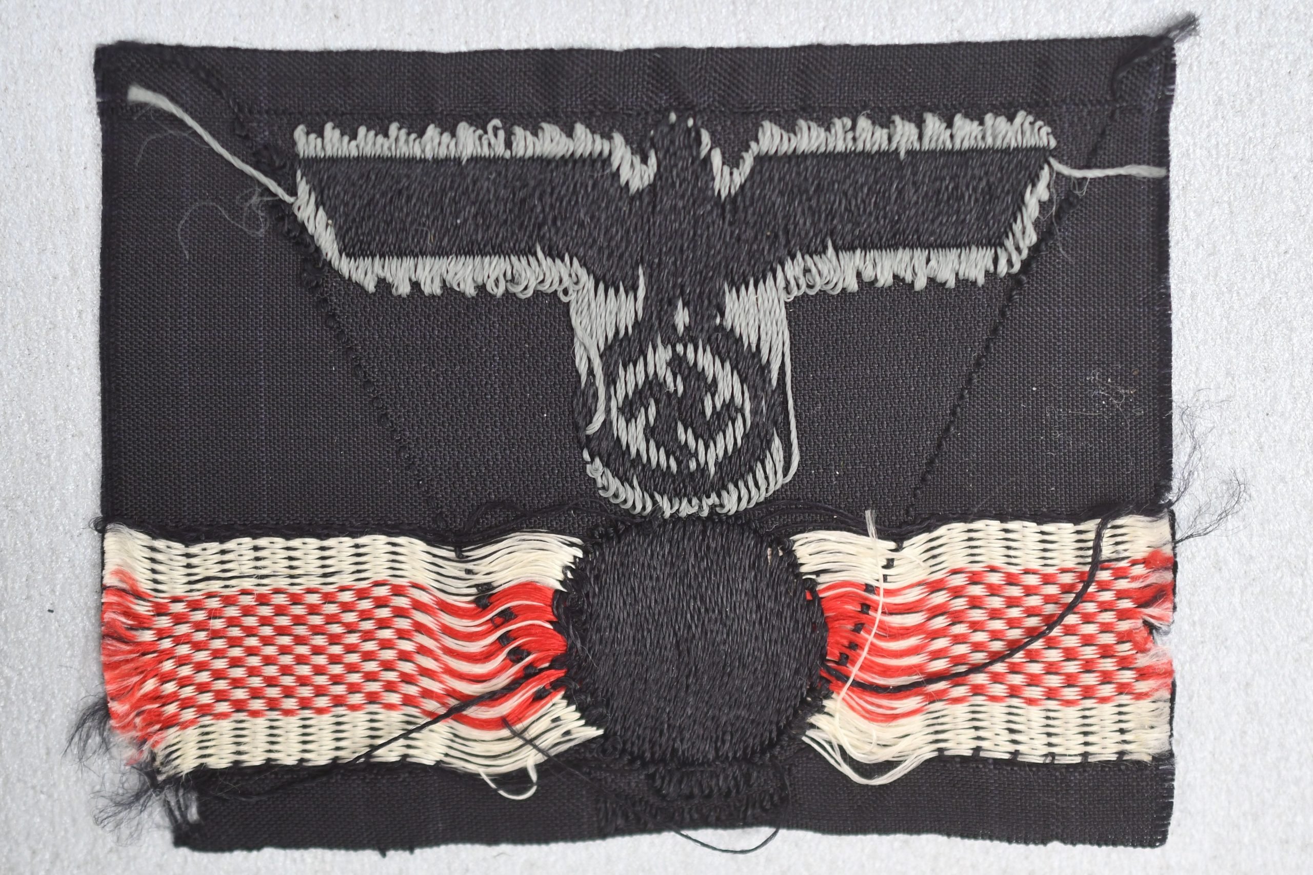 M43 army (Heer) black Panzer 'BeVo' trapezoid cap insignia — image 2