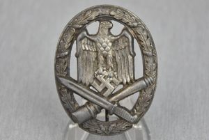 General assault badge by Karl Wurster 'small W'