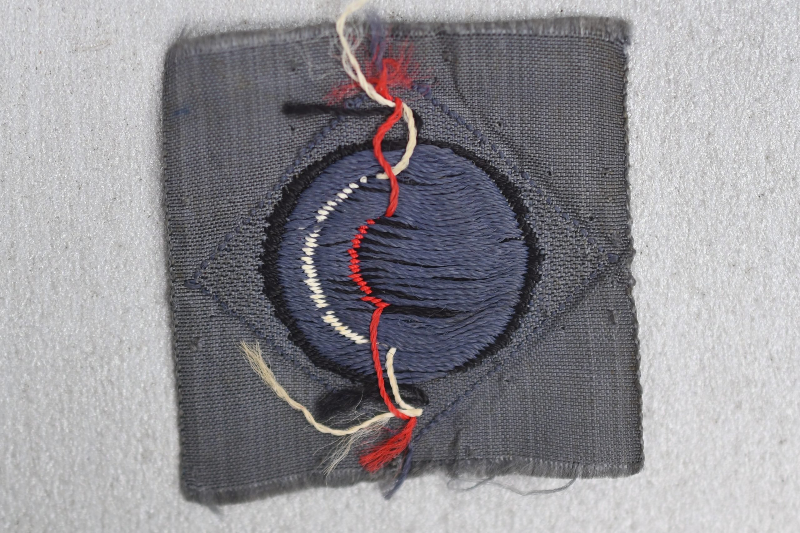 M40 Luftwaffe 'BeVo' cap cocarde — image 2