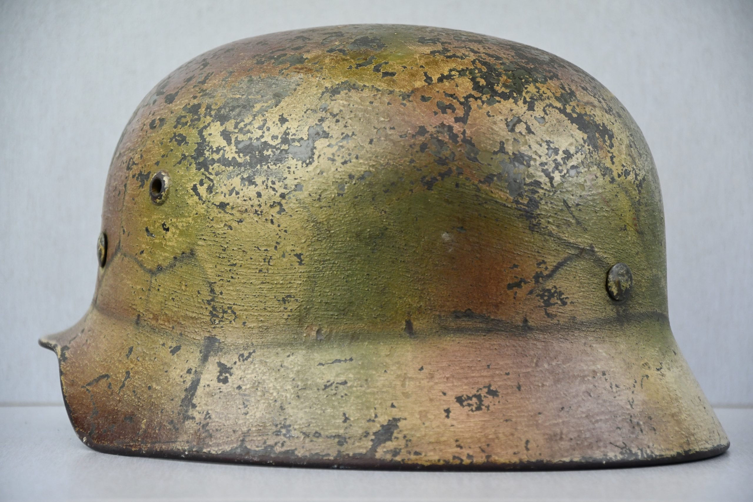 M35 army (Heer) double decal three tone 'Normandy' ex-chicken wire camouflage helmet Q66 — image 8