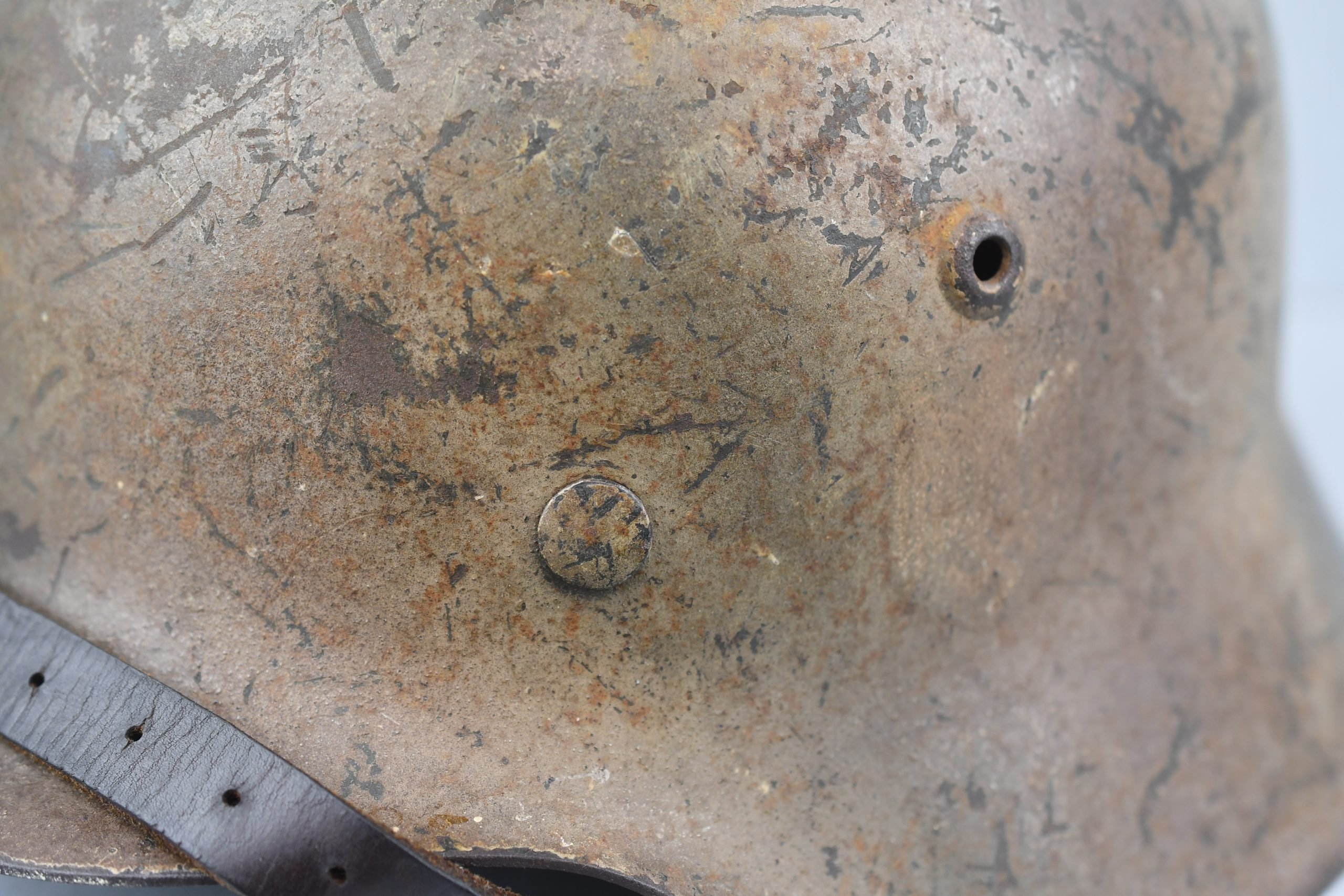 M42 army (Heer) single decal three tone 'Normandy' camouflage helmet hkp64 — image 11