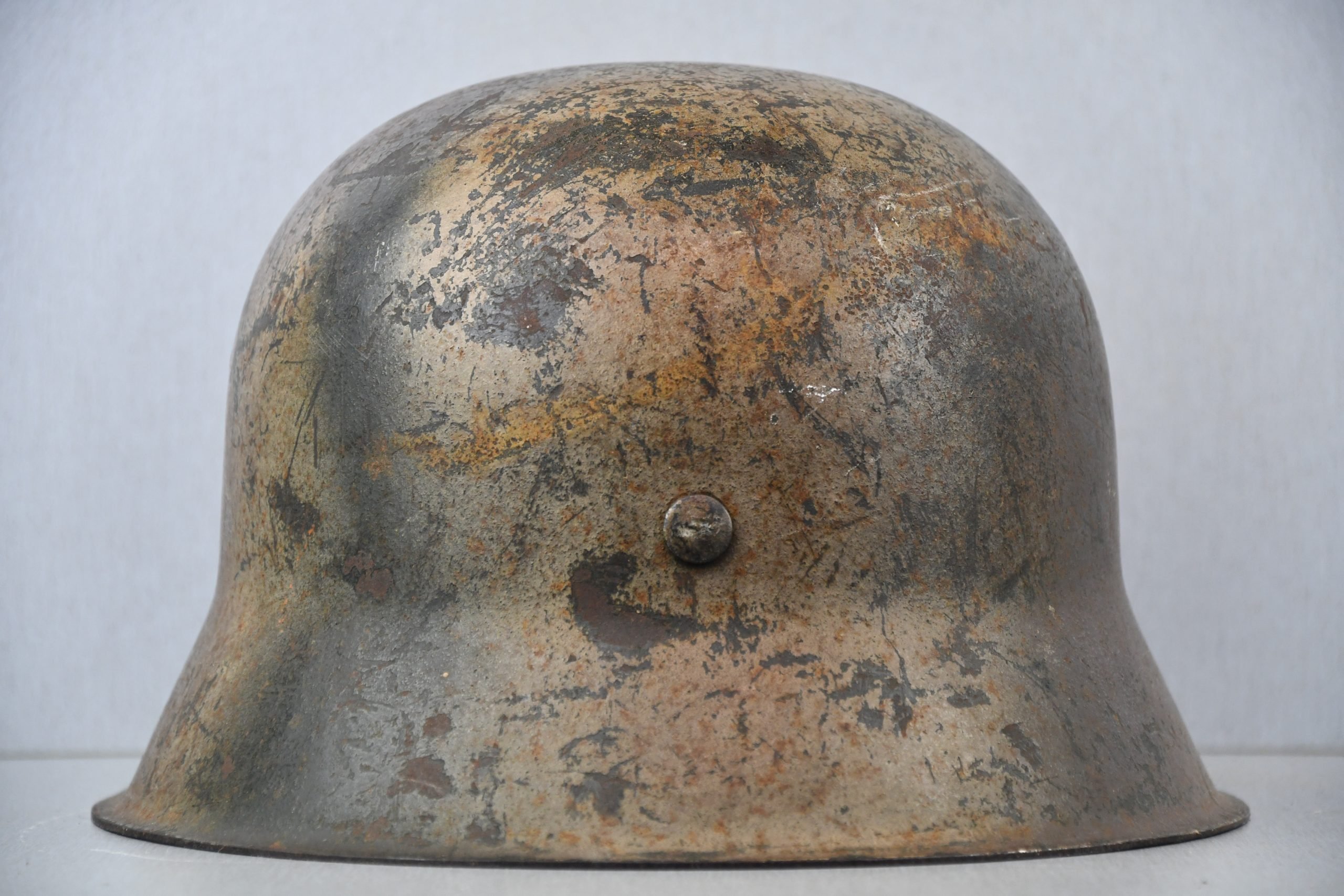 M42 army (Heer) single decal three tone 'Normandy' camouflage helmet hkp64 — image 7