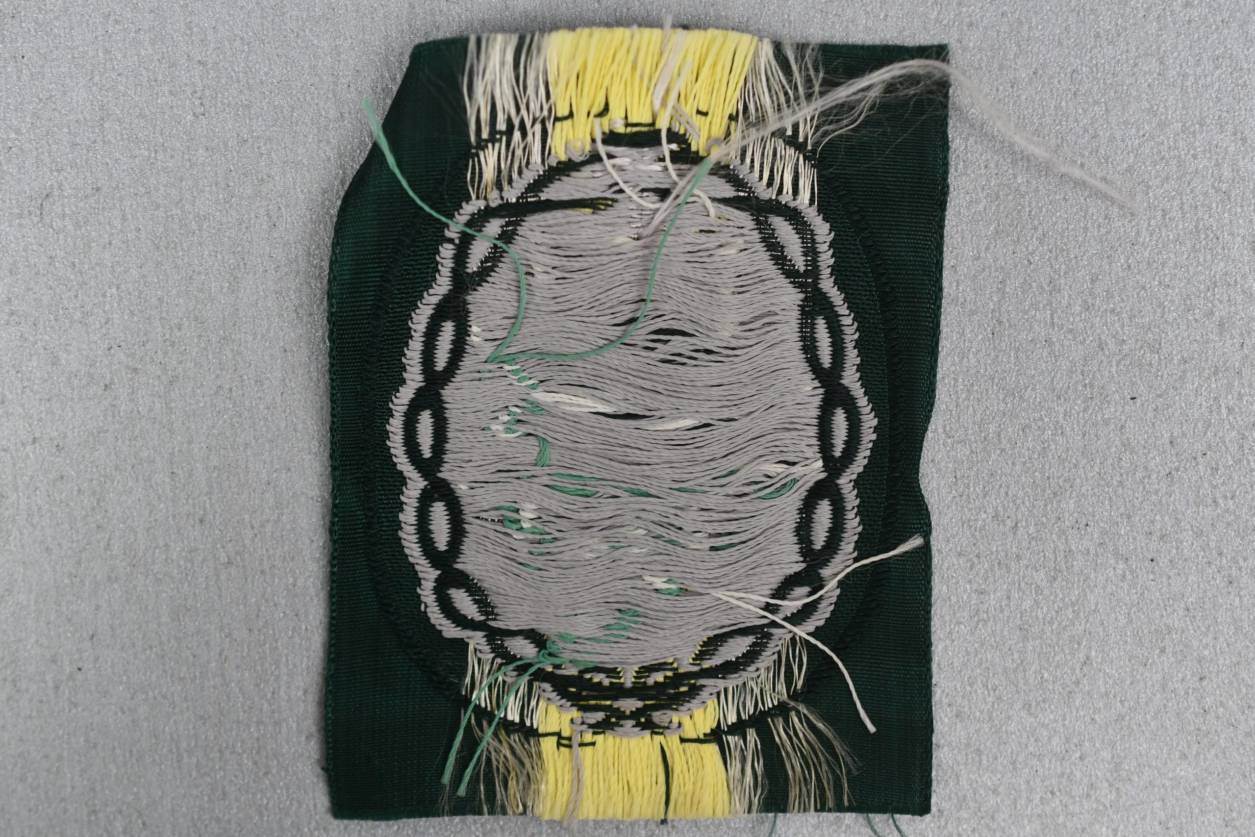 Army (Heer) Gebirgsjäger Edelweiss 'BeVo' sleeve badge — image 2