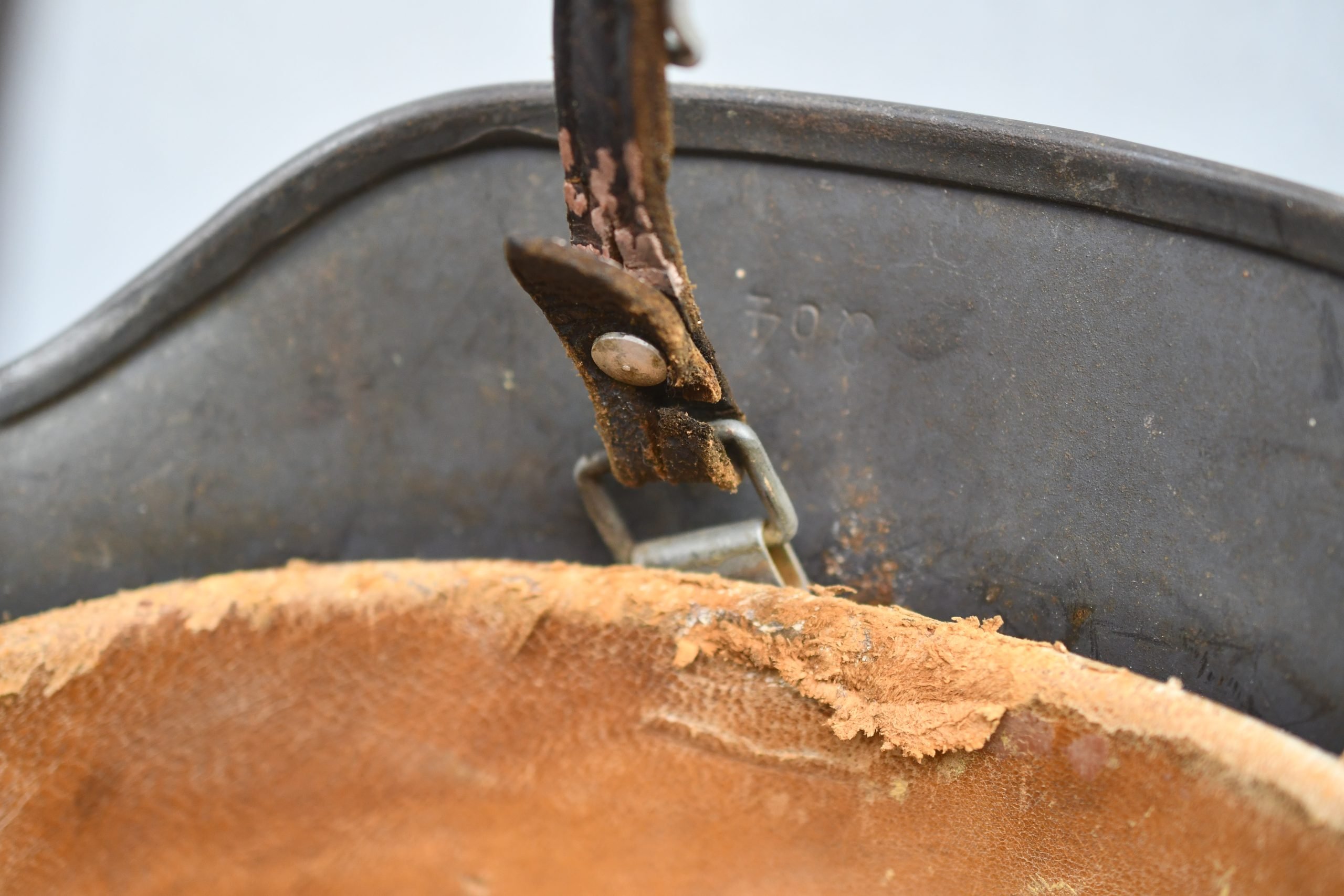 M40 Luftwaffe single decal steel helmet Q64 — image 12