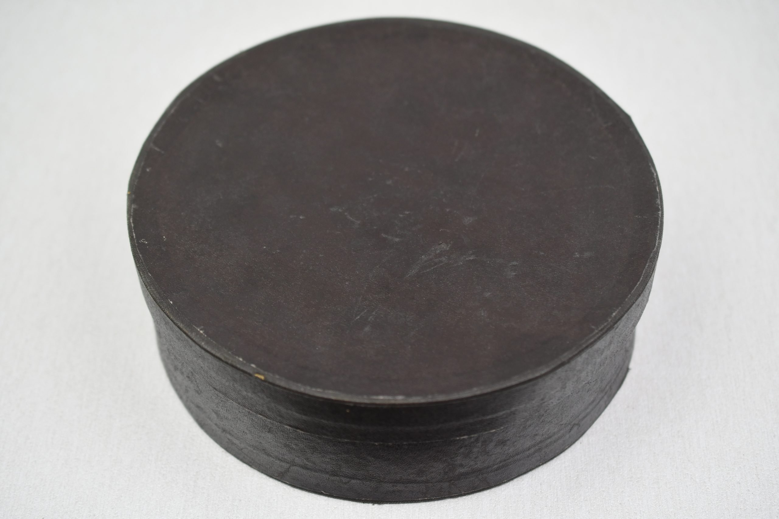 Army (Heer) officer dress belt 'Feldbinde'with 'Adjutantenschnur' aiguillette in box — image 4