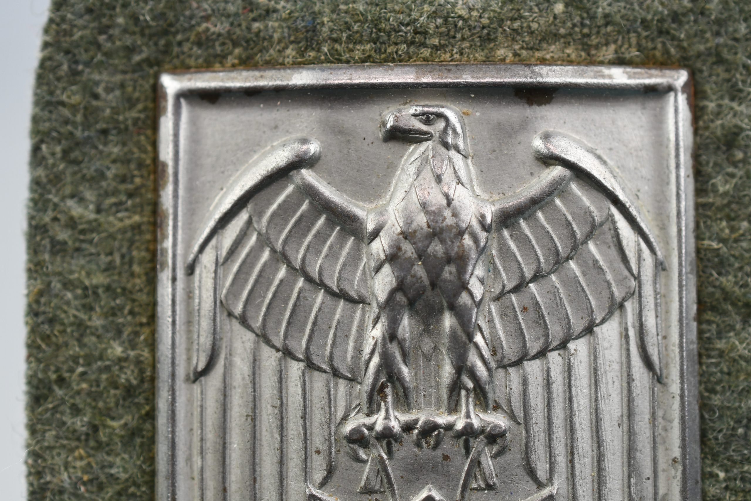 Cholm Shield 1942 'Long M' Variant — image 5