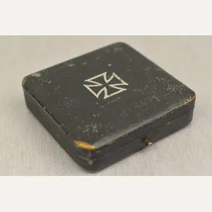 RARE Iron Cross first class Klein & Quenzer 'green' award …