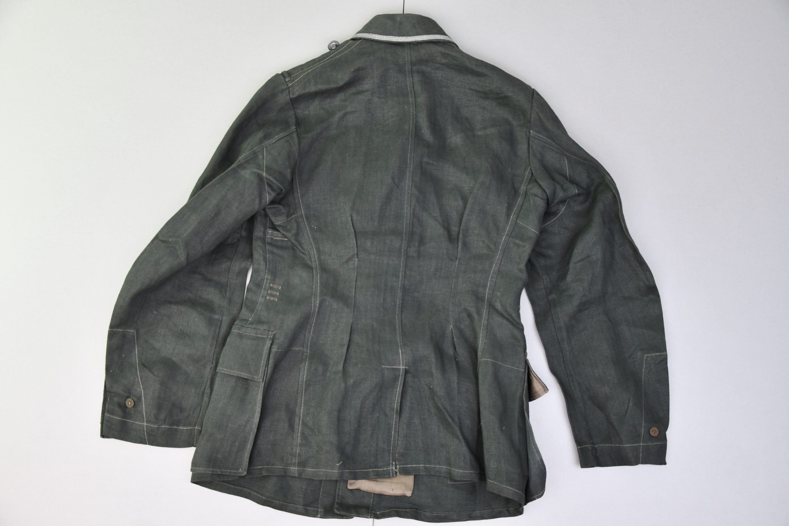 MINT M43 army (Heer) summer Feldbluse in HBT with RBNr. 1943 — image 4