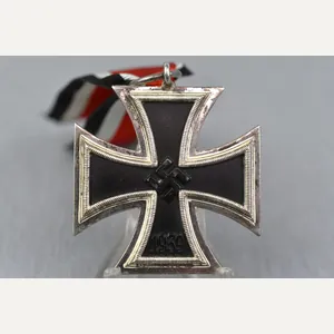 Iron Cross second class 1939 by Wächtler & Lange