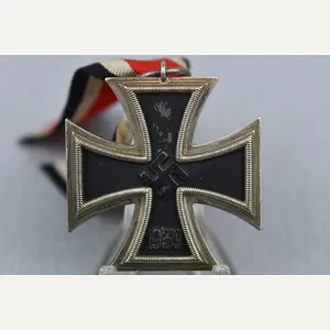 Iron Cross second class 1939 by '65' Klein & Quenzer