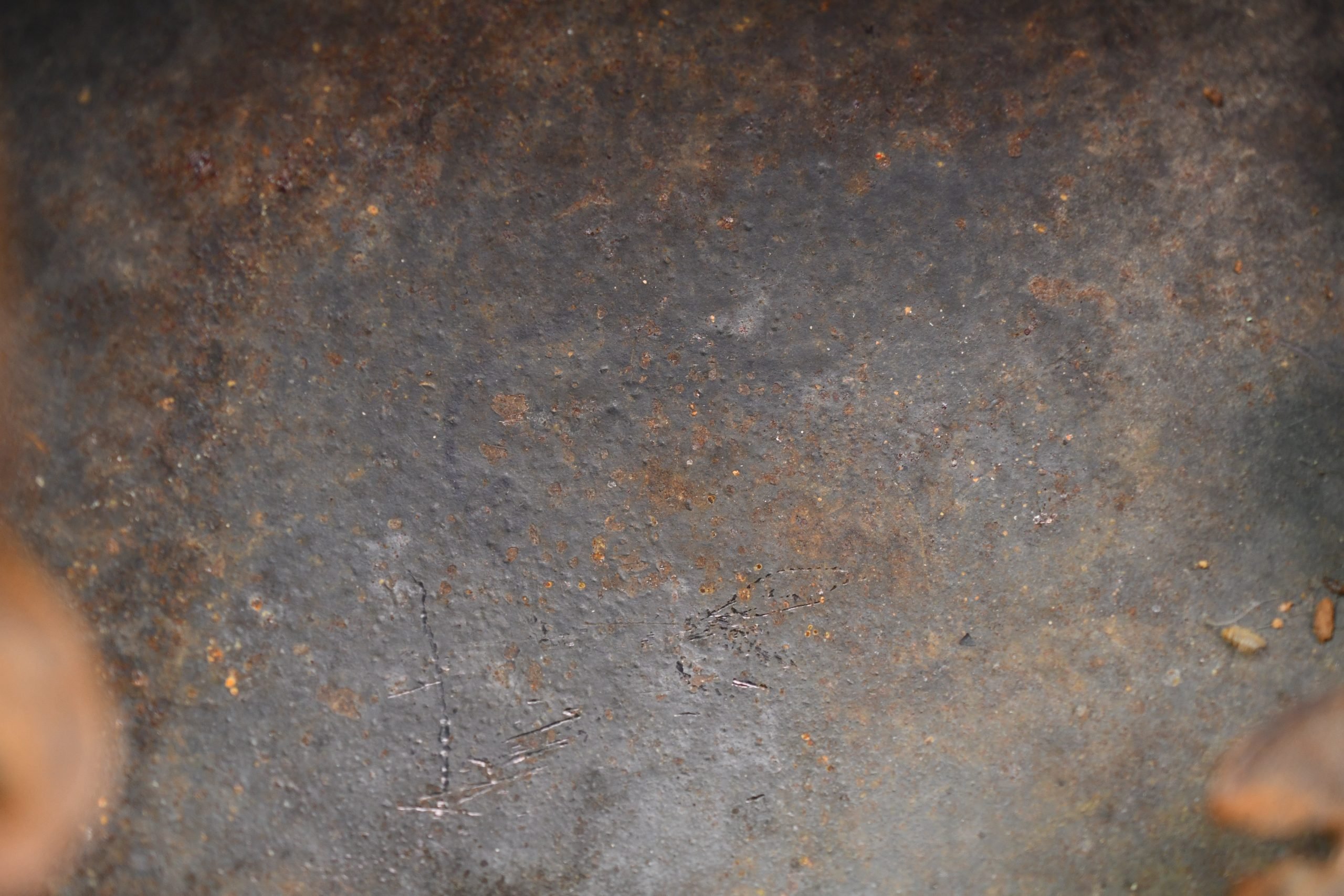 M40 Luftwaffe single decal 'black camouflaged' steel helmet ET66 — image 10