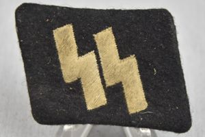 Waffen-SS embroidered rzm-style collar tab