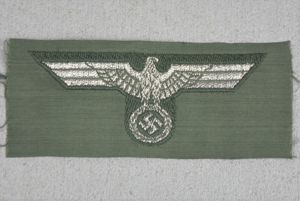 M40 army (Heer) officer 'BeVo' flatwire cap eagle