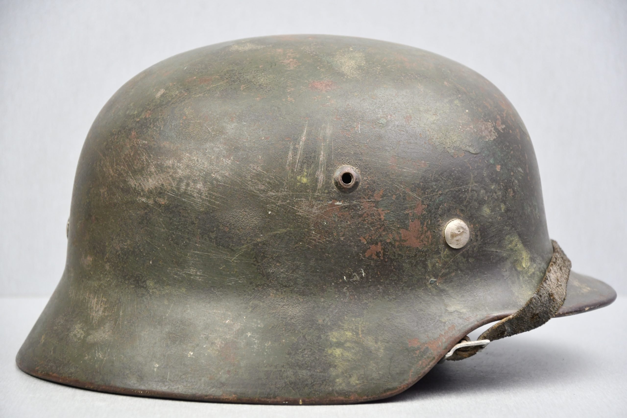 M35 Army (Heer) subtle camouflage helmet SE66 named Hamacher Barthel — image 4