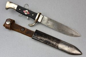 Transitional Hitlerjugend knife by Richard Herder RZM 7/18 1940